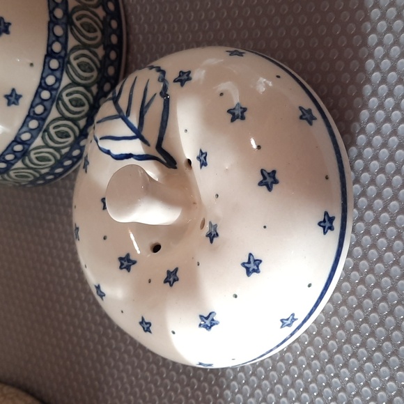 Polish Pottery Apple Covered Dish - Picture 6 of 8